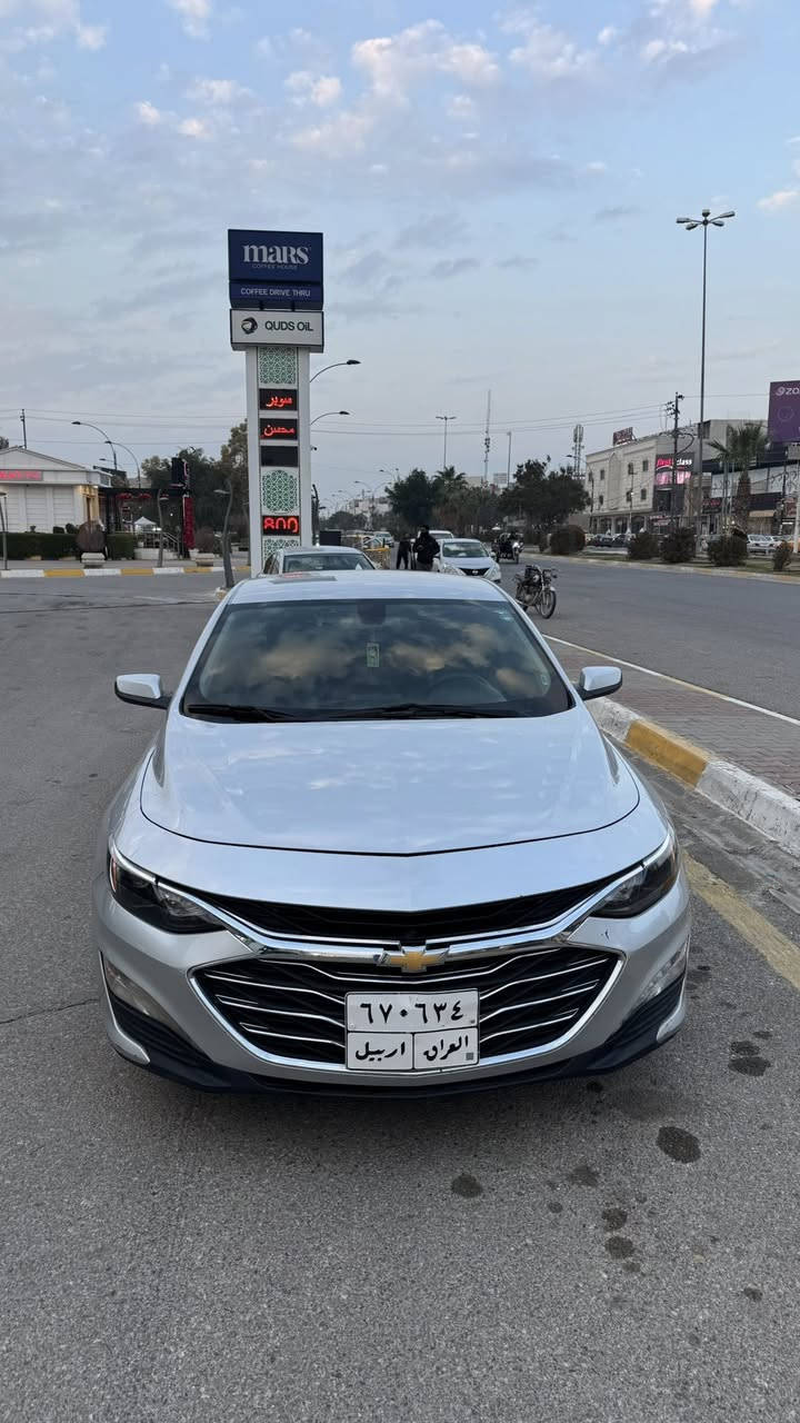 اللهم صلى على محمد

شوفرليت ماليبو

2020 موديل

مواصفات LT

 كلين بدون صبغ

فقط بيها تعديل  بارد  جاملغ خلفي اربع اصابع جه سكن خلفي 
وتعديل بارد جه سائق امامي  وبيها رصعتين صغيره باب خلفي

سياره مال بيت مامتعوبه

بجم وخلفي  كلها كبس
 

محرك 1.5 توربو

اللون رصاصي

تبريد قطعتين

كشنات تدفئه

تشغيل عن بعد     بدون دواخل ايرباكات كلها سليمه 100%

السياره جاهزه جديده بدون اي نقص اي مشكله مابيها كلشي بلادي كير ومحرك وتبريد وكهربائيات وتحويل بشرط طخم تایرات جدید

رقم اربيل شرط تحويل ثاني يوم

السعر 135 وبي مجال بسيط العنوان كركوك

***********
