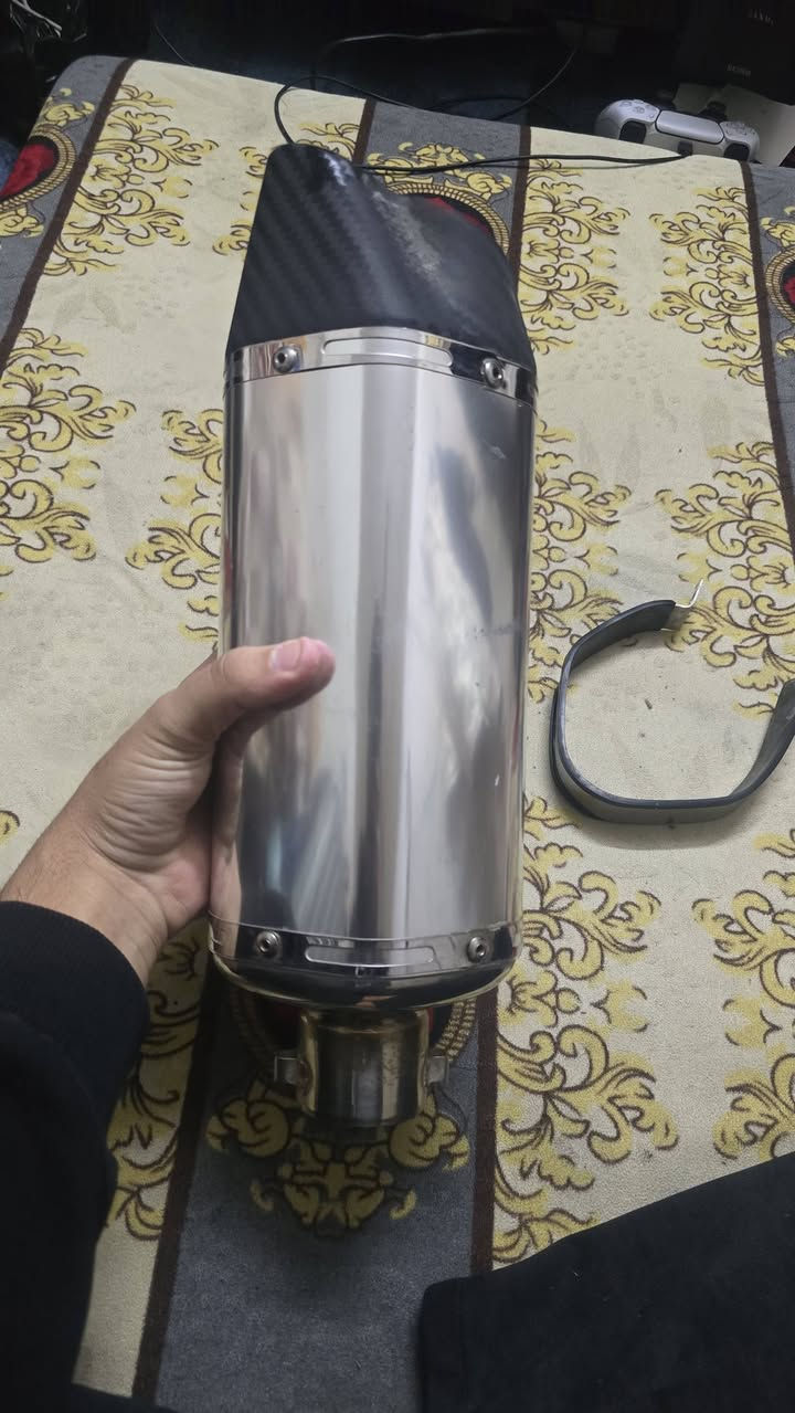 سلام عليكم  صالصنه رياضي جوكر على اي دراجه درهم سعر ٤٠ وبيها مجال الطيبين رقمي *********** مكاني بغداد الحرية
