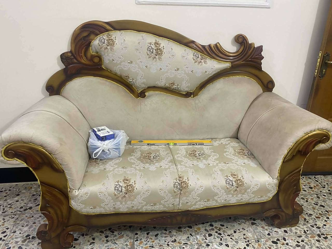 المكان الدوره حي دجلة وتخم 400 وبي مجال  غرفه تركيه ثمان قطع 500وبي مجال


**إذا كنت صاحب هذا الإعلان وتريد حذفه لأي سبب، رجاءا أرسل رسالة إلى الدعم الفني**