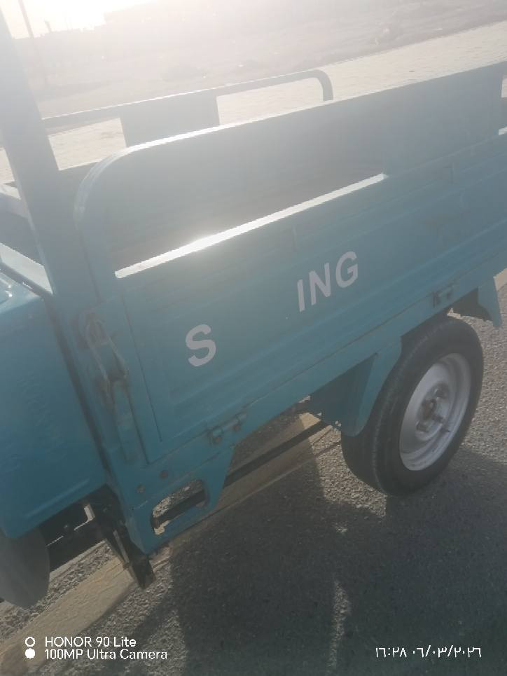 ستوتة موديل 2023 للبيع كلش نضيفة وكلشي بيه شغال *********** كربلاء, العراق
