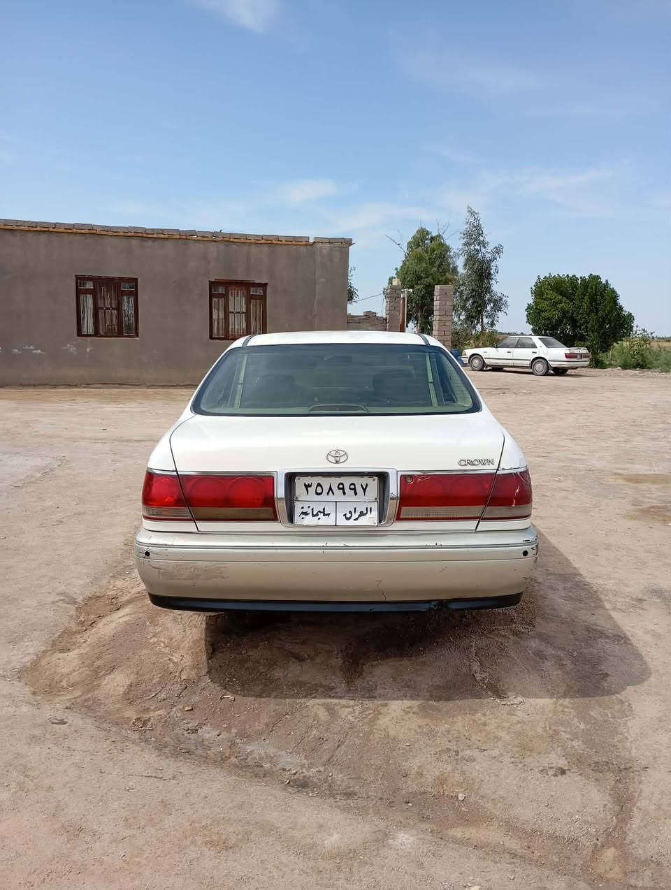 جنون موديل 2002  دكمتين
برده خليه كهرباء تبريد ثلج مكينه وكير ففتي 3000 ام الكلاص كفاله تخم تاير حداده ما عدا دبل واحد مو زين كهربائيات كل شغاله
سياره حلوه ومرتبه بس رقم شمالي
مكاني ناصريه سوق الشيوخ السعررر 34 وبيهه مجاا بصيط اتصال ووتساب ***********مراوس
