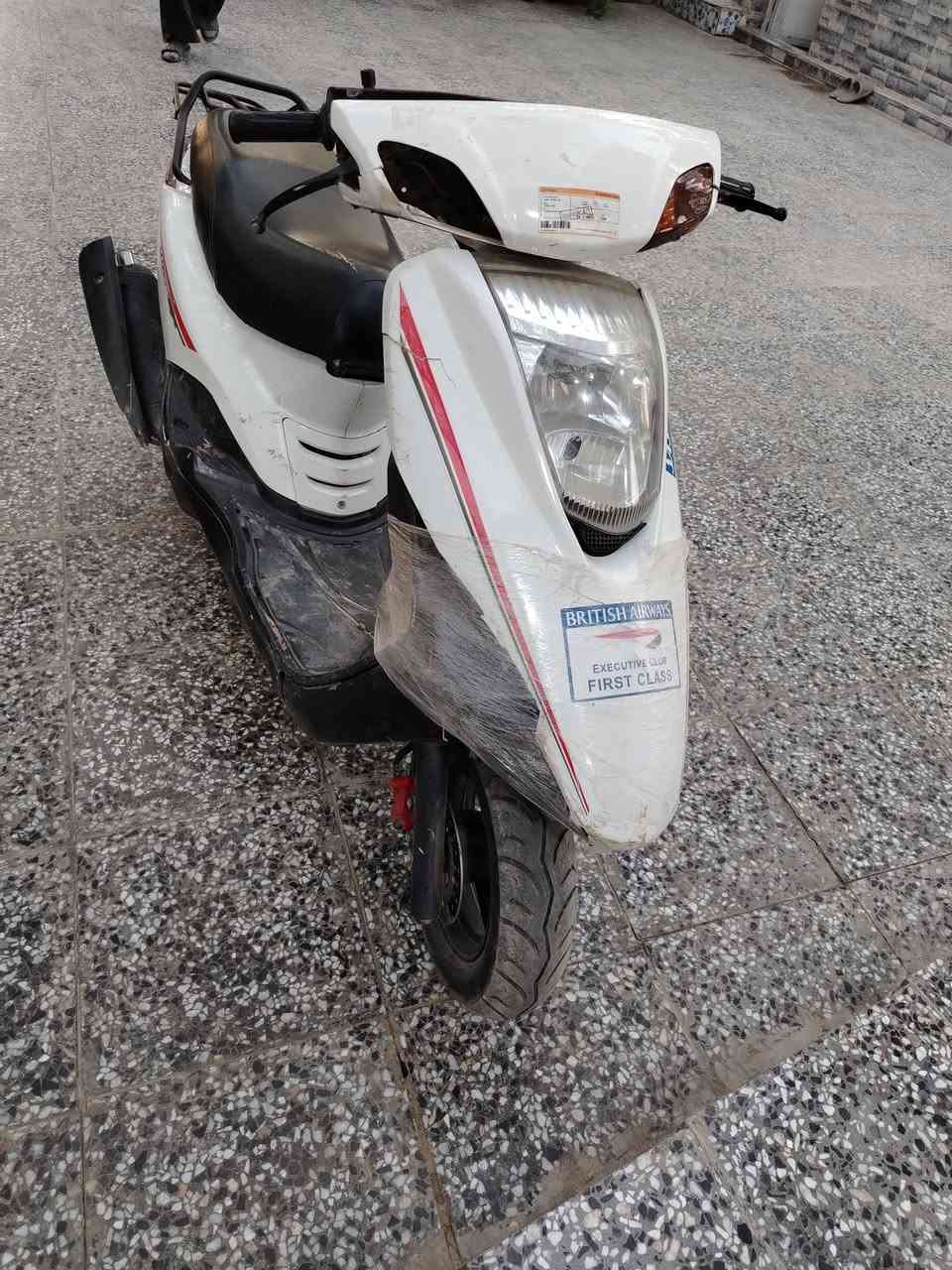 السلام عليكم دراجه بريز للبيع السعر 200 وبيها مجال بيع مستعجل  مكاني كربلاء طويريج الشراي يتصل ***********
