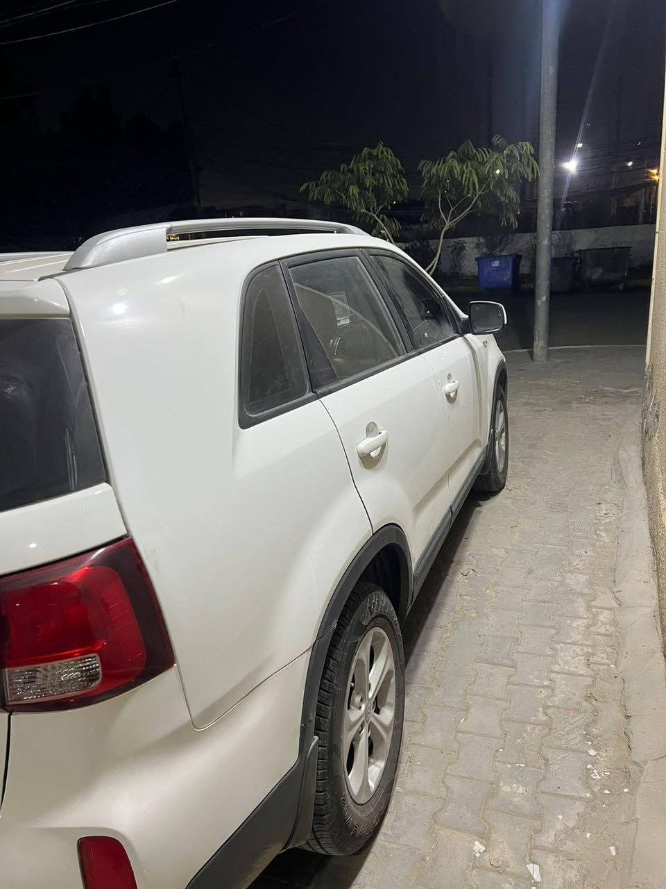 سورنتو 2015 كفالة عامه ماشيه 160 تحويل بنفس اليوم
4 سلندر ،سعرها 175 قفل تواصلو وياي ع هذا رقم ***********
