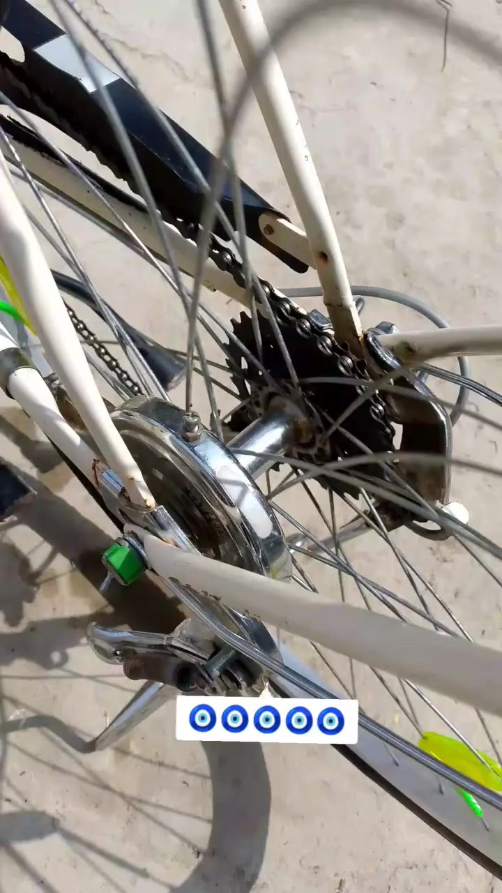 باسكل لبيع كدامك الويل خلفي بي عواج بسيط نضافه 95/100 سعر 100بي مجال حجم 27


**إذا كنت صاحب هذا الإعلان وتريد حذفه لأي سبب، رجاءا أرسل رسالة إلى الدعم الفني**