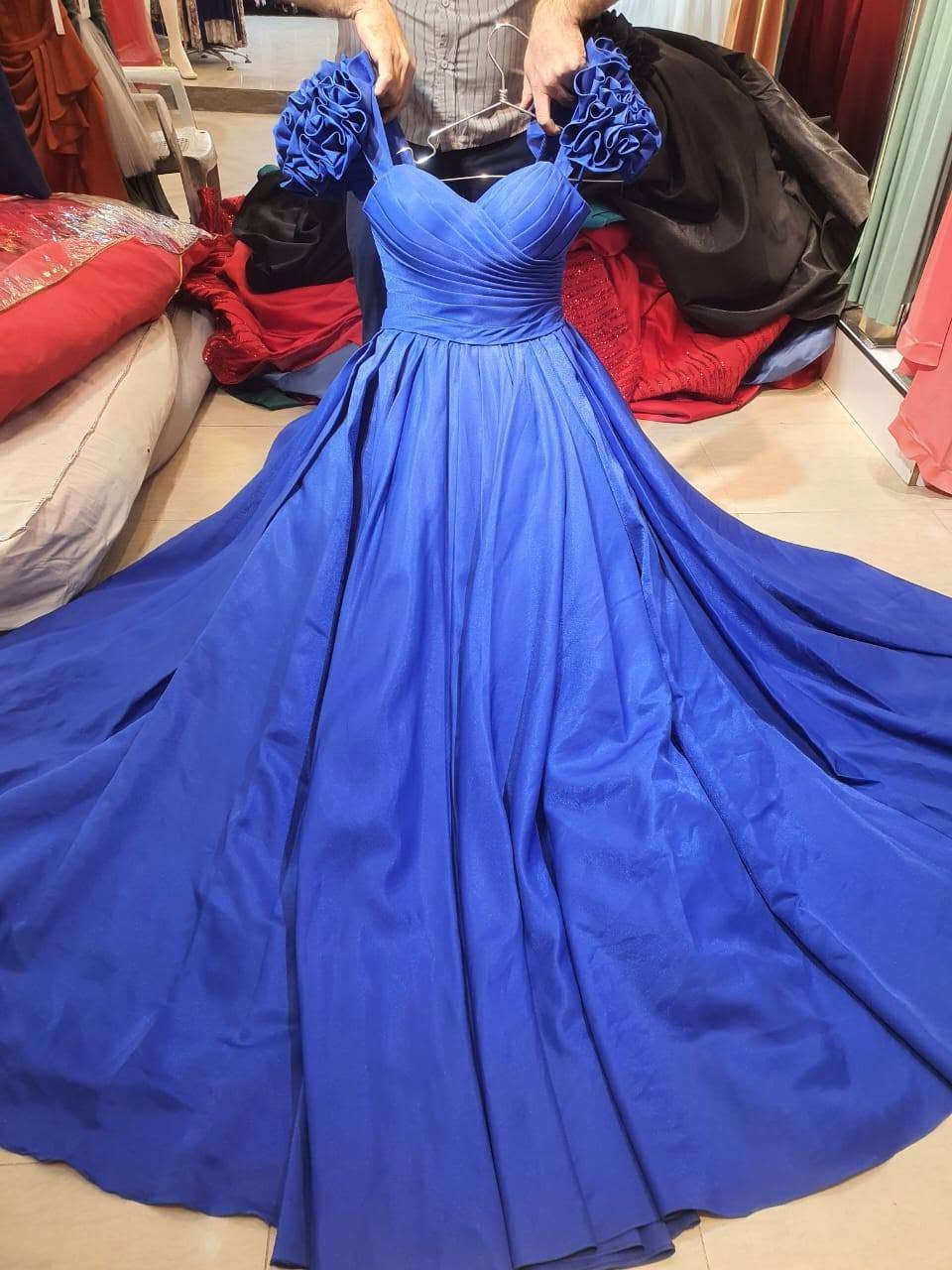 فساتين زفاف وحنه كلشي متوفر ابيع شلعه القطعه 25 اقل عدد 10
اذا تاخذ فوك ال20على 20الف القطعه...
رجاء رجاءا فقط جمله شلعه وحده ابو المفرد لاتراسلني
ملاحظه اكو بدلات بعدهن بليبل مالتهن بس تصفيه بسبب النقله.


**إذا كنت صاحب هذا الإعلان وتريد حذفه لأي سبب، رجاءا أرسل رسالة إلى الدعم الفني**