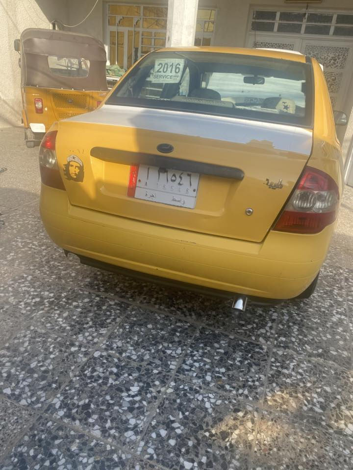 السلام عليكم سيارة طيبة موديل 16 نضيفة بيهة بس شخط بل باب الي ورة الصدر رقمهة واسط راعيهة يريد تحويل مكاني بغداد الشعب ***********سعر ٤٠وبيه مجال
