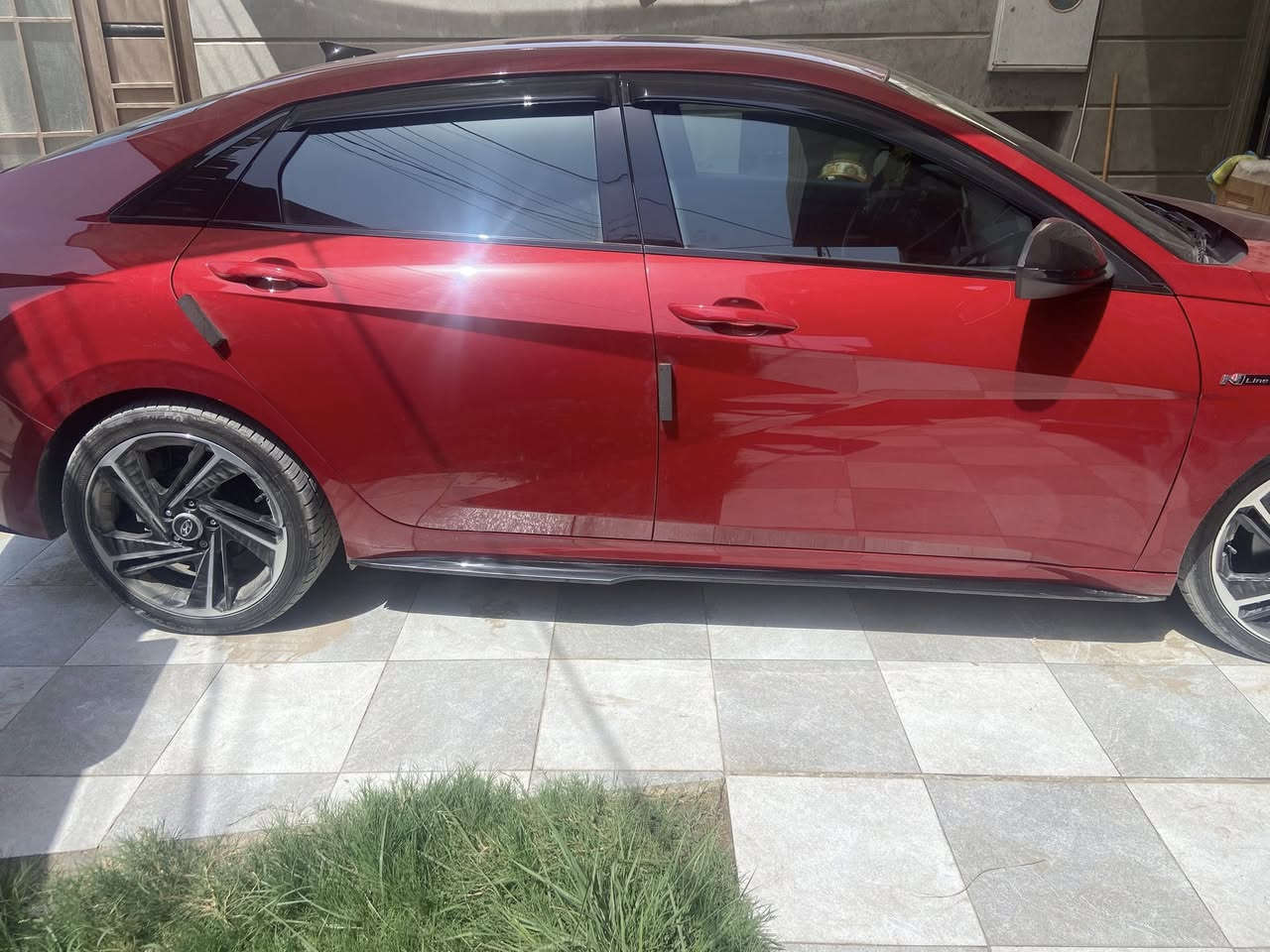 🚗 Hyundai Elantra N Line 2023 – تيربو 1.6
✨ التفاصيل:
 • موديل: 2023
 • محرك: 1600 تيربو سبورت
 • الممشى: 37 ألف
 • فول مواصفات (N Line)
 • بصمة أبواب
 • بصمة صندوق
 • تشغيل عن بعد
 • رادارات ومساعدات قيادة
 • تبريد بارد جداً ❄️
 • حادث خفيف جداً (دعامية أمامية + ضرر بسيط جداً)

💰 السعر:

17,000
قابل للتفاوض البسيط
أو مراوس حسب الرغبة


**إذا كنت صاحب هذا الإعلان وتريد حذفه لأي سبب، رجاءا أرسل رسالة إلى الدعم الفني**