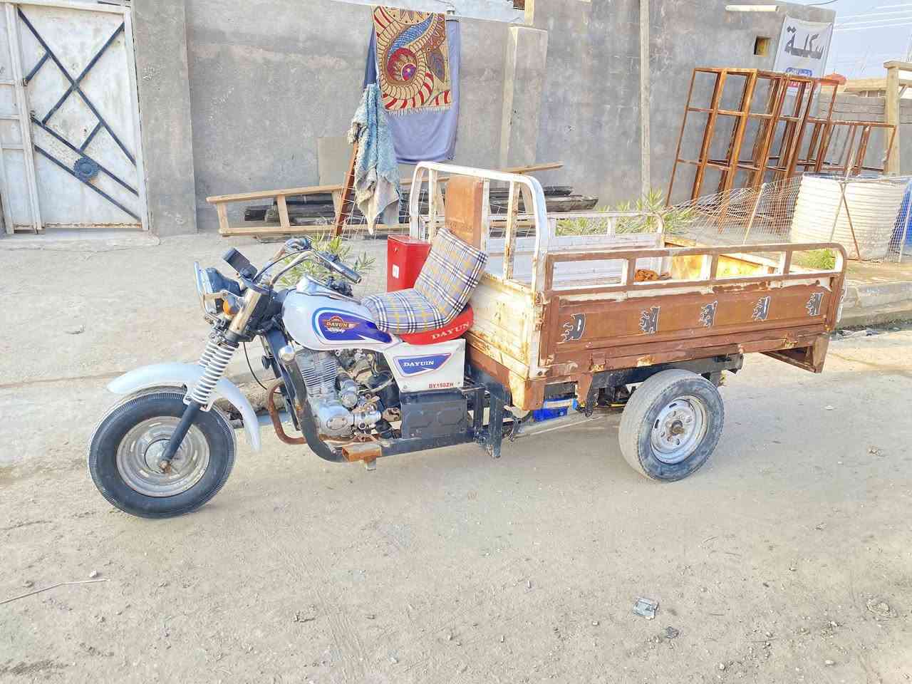 ستوته 14 اواراق مكينه بس ولفات سلف هندر تواير جدد ماناقصها شي ابد وستوته خير من الله سعرها مليون قفل 
مكاني غراف ***********
