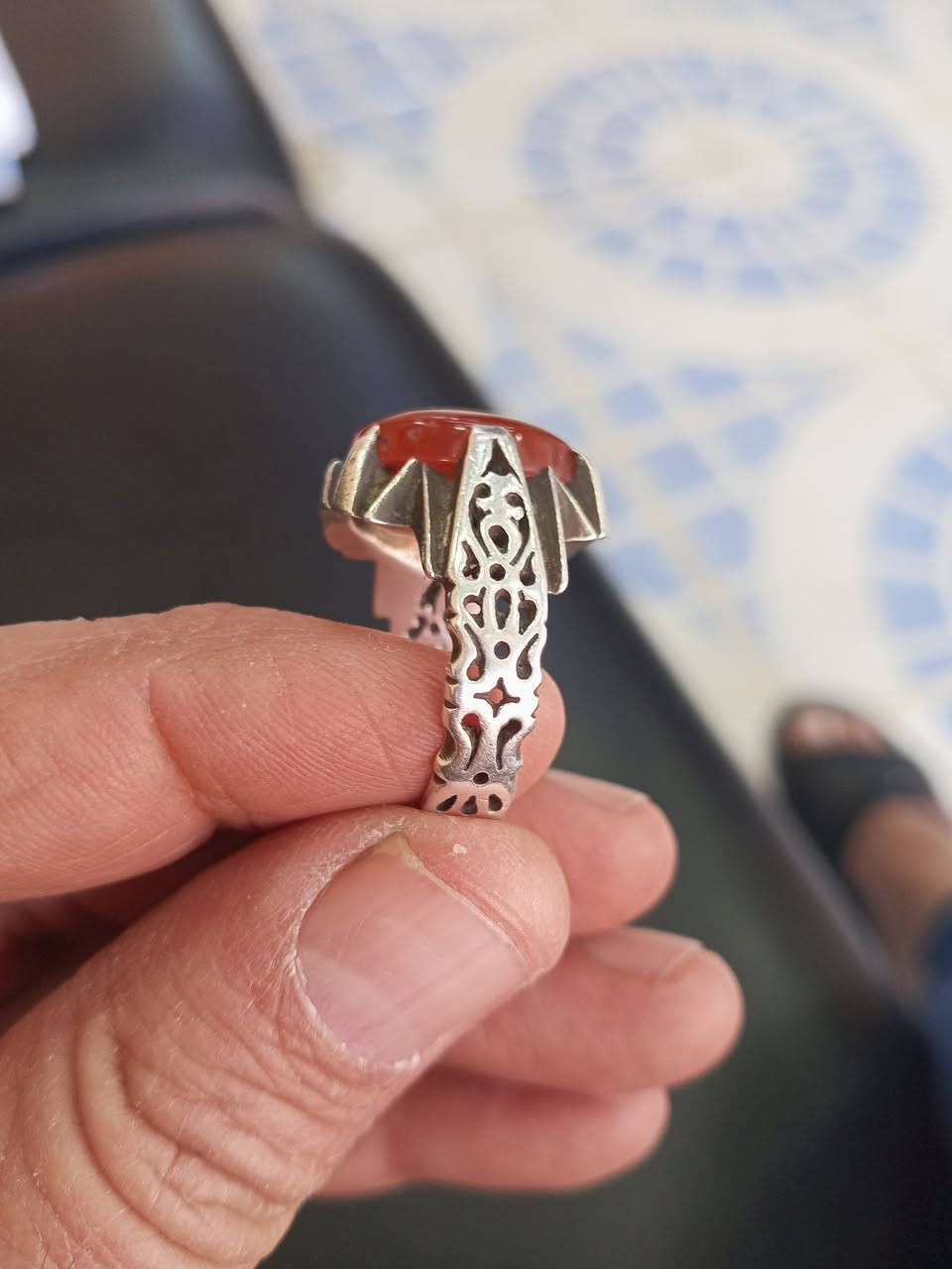 للبيع يماني ***********
