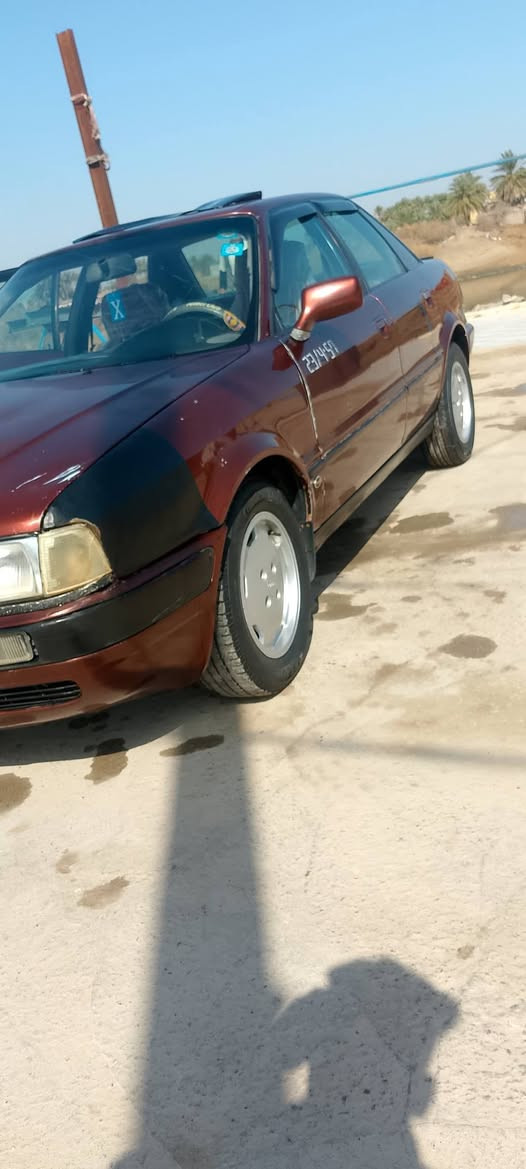 سلام عليكم سيارة للبيع كير تماتيك موديل 92 مكاني سماوه خضر وسياره بسمي ال يحب يتواصل وياي هاذه رقمي ***********
