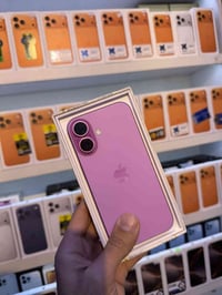 ايفون 16 عادي  ذاكره ١٢٨ بطاربه  100%ماستر ‎. جهاز   جهاز اخو جديد زلغ...