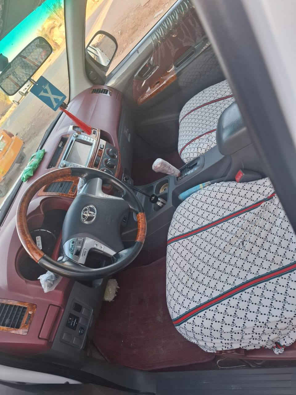 سلام عليكم للبيع هايلكوس  2014   كويتي   شاصي 19 مكفوله كفاله عامه  سياره وضع شركه  رقم قادسيه نكليزي سنويه مجدده  30  بسمي  مكان نجف. ***********
