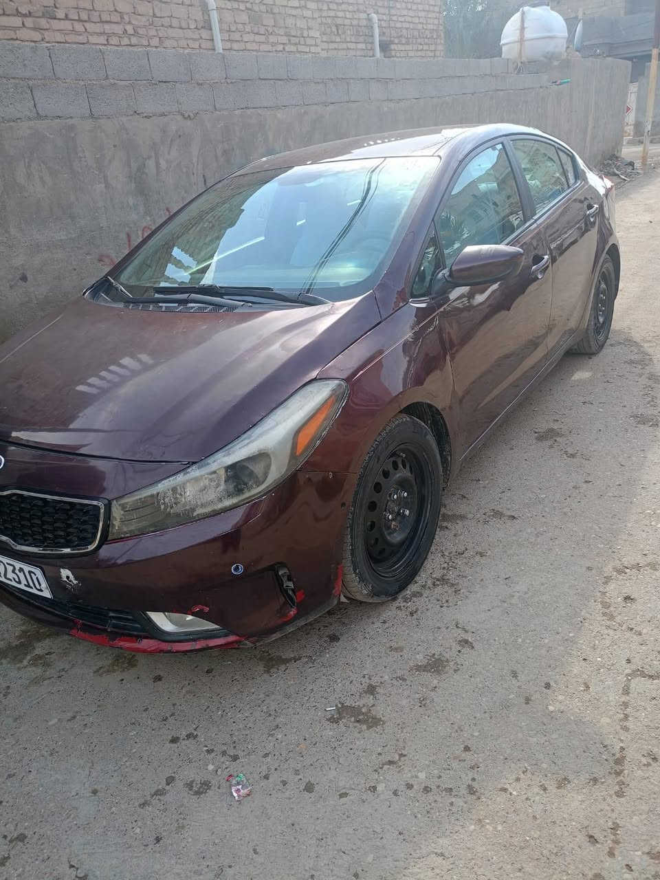 السلام عليكم للبيع فورتي 2017 وارد أمريكي رقم أربيل تحويل ثاني يوم حادث امريكه بنيد جاملغ امامي باب بدون دواخل شرط مكينه كير مكفولات سياره جاهزه مجهزه للتواصل على *********** سعر السياره مناسب
