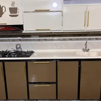 كاونتر جديد صار عليه بمليون و٩٠٠ هو والطباخ رايده ب٩٠٠ وبي مجال مامستخ...