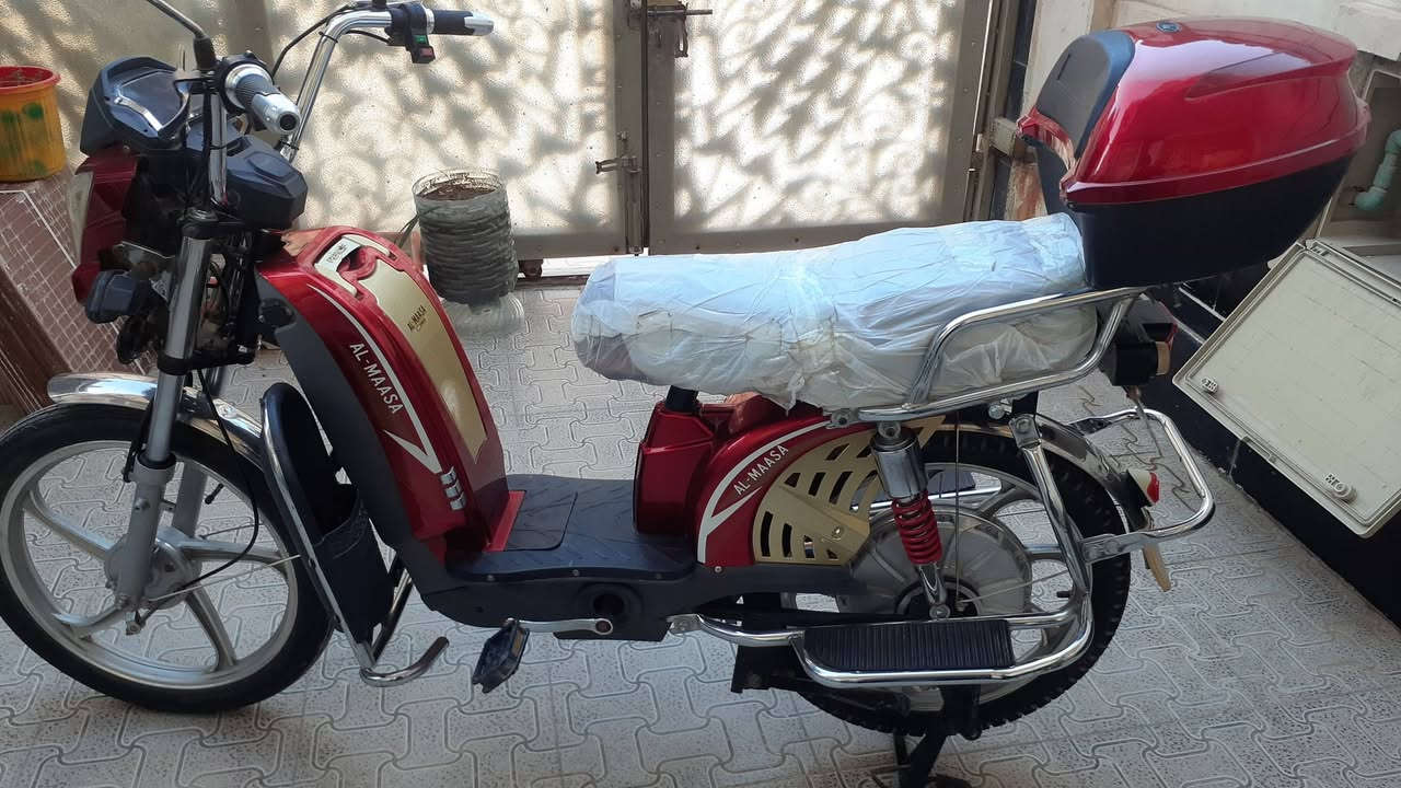 للبيع ماطور الماسه موديل2025جاهز بطاريات فول جديد شرط الفحص
كهربائيات كله شغاله بصمات 2
سويجات بلادي موجوده كلشي شركه 

***********
