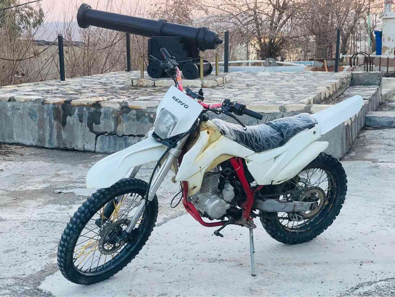 سەرەتا بەناوی خوا
فروشتن يان گورينه وه له سه ر دلگرتن
بۆفرۆشتنبەشەرت هەموگیانی پێویست به وه سف كردن ناكات 
جۆر          X. mators
مۆدیل       2022
مەکینە       250
سعر           690 هەزار مه عامه له 
شوێن         كويه
ره قه م  ***********فايبه ري له سه ره 
ئەدین         ❤❤ كويسينجاك, أربيل
