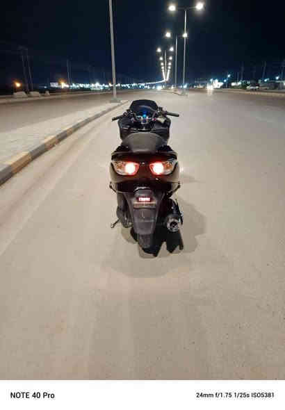 دراجه للبيع فورزاه 08كرستال عميه بلاد 
جديده نضافه 90/:
العنوان ميسان للاستفسار اتصال علئ الرقم *********** عمارة
