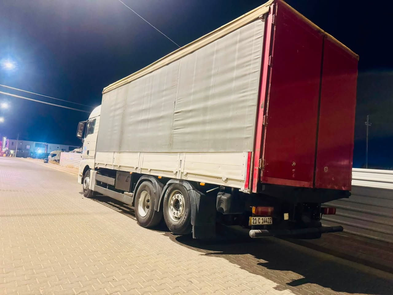 مان سحال ٢٠٠٩ ئوتوماتیک و ریتادەر و هاڤ سبلیت
گێر و مەکینە بەشەرت و نەکراوە تەوە تایەی هەمووی تازەیە 
سەنەوی تا ٢٠٣٠ بی نوقسانی و جاهیز  
کەلار

*********** Vebir,whats app
***********

مان 2009 سحال، أوتوماتيك، ريتاردر، هاف سبليت.

مكينة و گير شرط فحص و كمبيوتر، ما بيها أي مشكلة وجاهزة للشغل. السيارة قوية ومضبوطة، والإطارات كلها جديدة، والسنوية جديدة لحد 2030

