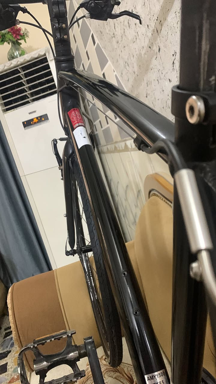 صديقي اذا مو شراي لاتحجز 

ميردا فول  نظافه 

حجم الويل ٢٨ 

حجم الفريم ٥٠ 

فول الالمنيوم بلادي 

قطعة خفيفة 

وسلس بالقيادة 

مكاني بغداد قرب فلكة حي النصر 

***********
