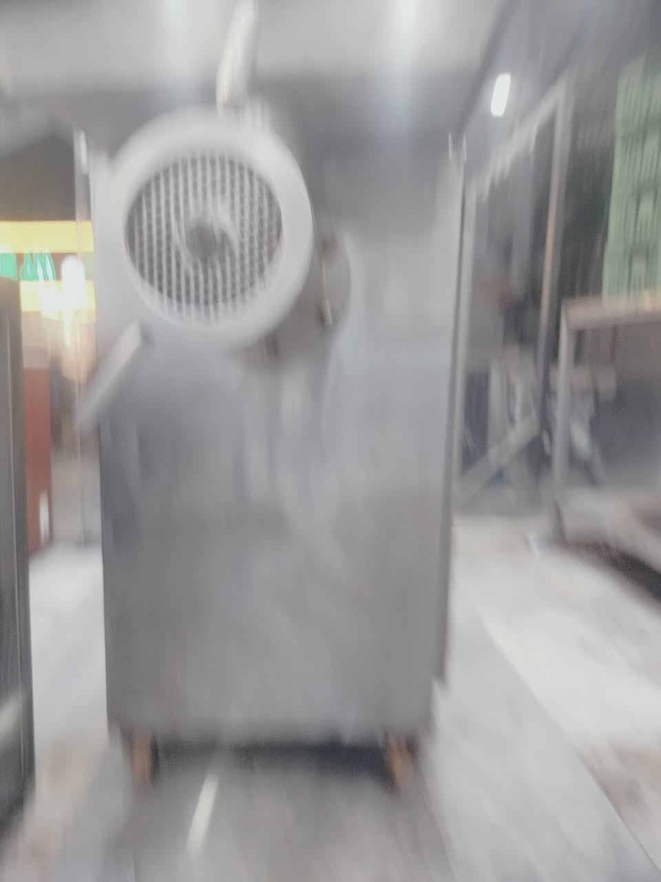 السلام عليكم مثرامه حجم 52 للبيع
بغداد للستفسار ***********
***********
