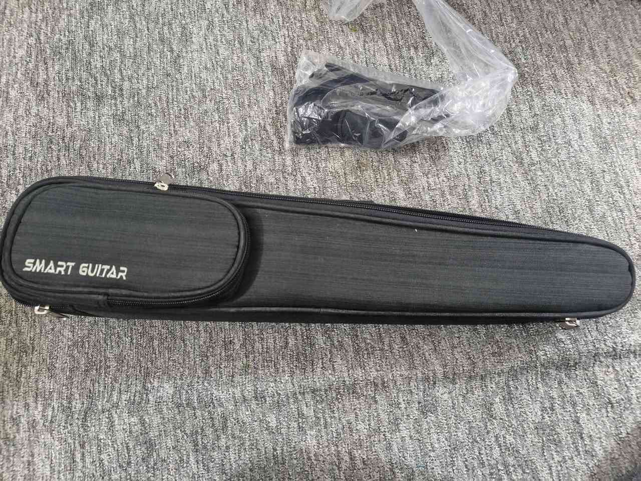 كيتار قيمة واخذه هوة والتوصيل بس لاتكسر بي
***********
