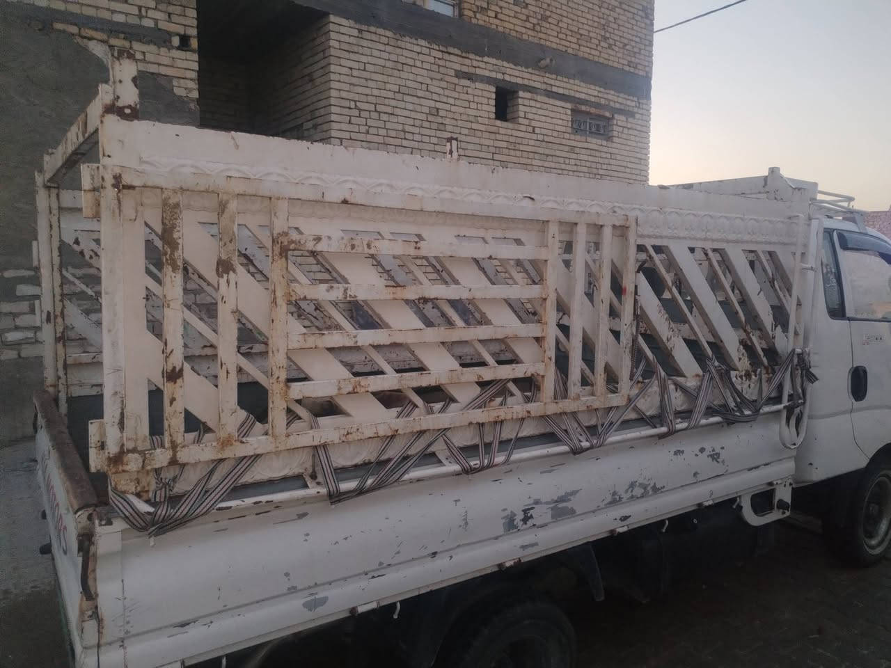 مكلف بلنشر
محجر كيا نثية عوزة تلحيظات لحيم وصبغ سعر 175 وبي مجال مكان نجف رضوية
***********
