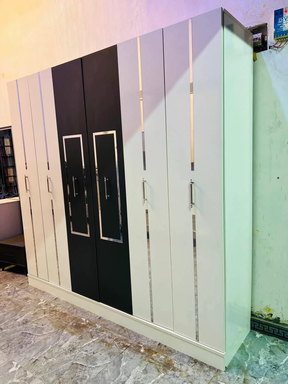 غرفه ترڪي🇹🇷شبابيه سريرن منفصل  موديل حديث
سرير مخزن بىرغي وجوي حديد 
 قطع6 
نضافه 90/💯

السعر /، 500
مع شد ونقل 🚚 داخل بغداد مجانآ
 باقي المحافظات بسعر مناسب


**إذا كنت صاحب هذا الإعلان وتريد حذفه لأي سبب، رجاءا أرسل رسالة إلى الدعم الفني**