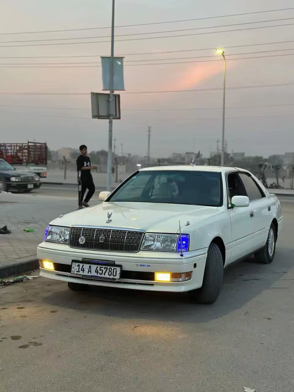 السلام عليكم سياره كفاله عامه تسجيل جديد
سنويه تنتهي 2028 مديل 1996 تبريد حداديه مكينه ثنين ونص فيشه وحده سياره بسمي مكاني بصره زبير سعر 126 
تواصل *********** @إشارة
‏
