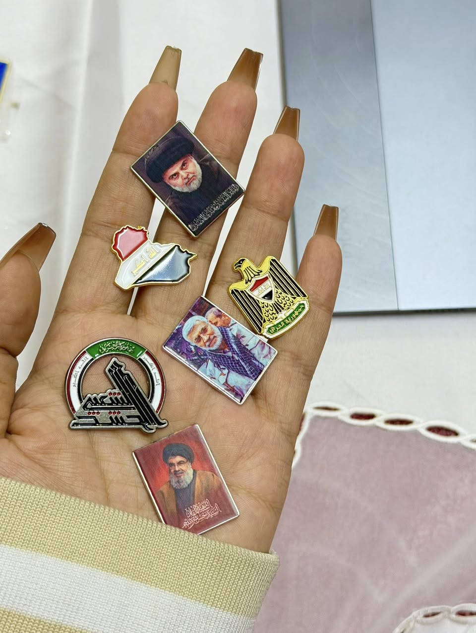 Lilo 
ستيكرات معدن اكسسوارات الموبايل 
اشكال وانواع مختلفة ❤️
اعلى كوالتي وارقى الموديلات
سعر القطعة الفين
3 قطع ب5🌷🌷🌷
واتساب👇🏼👇🏼👇🏼
0773 592 7308
0 773 075 7417
تتوفر خدمة توصيل جميع المحافظات العراقية 
اجور التوصيل 5 الاف
الانستا👇🏼👇🏼
https://www.instagram.com/1.lilo_2?igsh=MXNyYWx0Y294ZHY0dw%3D%3D&utm_source=qr
