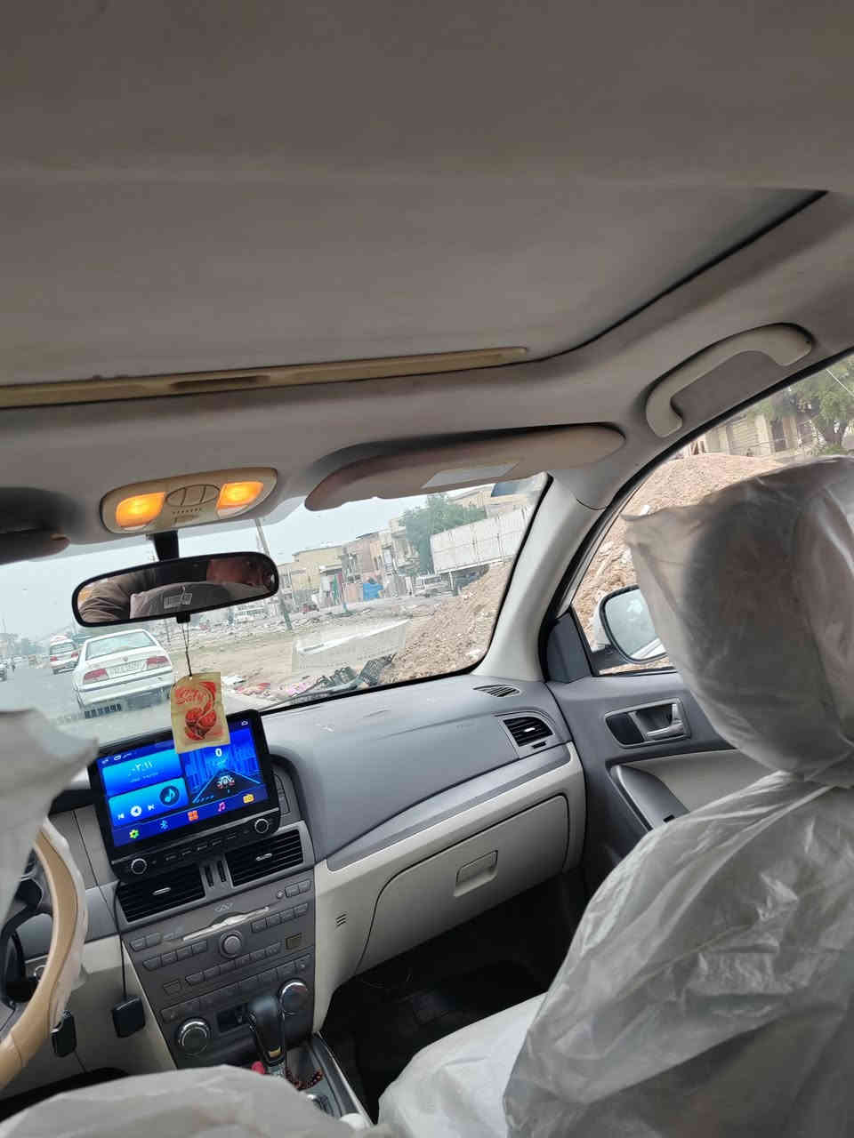 السلام عليكم ايستار صيني موديل 2014 محرك وكير كورلا جدد سياره بدون صبغ السعر 60 وبيها مجال قليل حك الجيه واني بالخدمه  العنوان بغداد رقم الهاتف ***********
