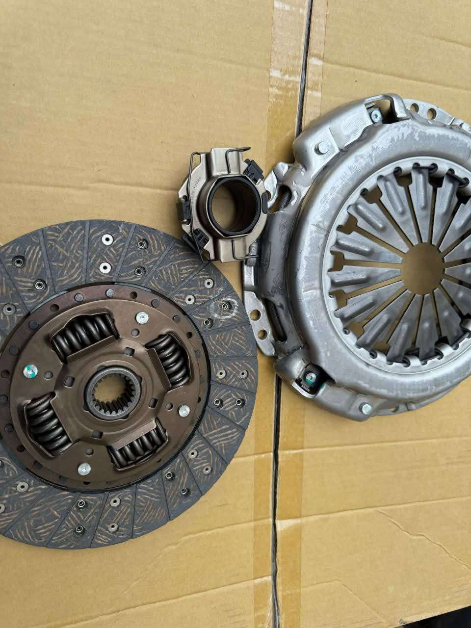 السلام عليكم 
شركه سما بغداد 
يتوفر لدينا 
دعاميه امامي هايسا 
فول لايت هايسا 
شباك هايسا 
بلوجكتر هايسا 
بنيد هايسا 
خط هايسا 
السنك بغداد
للاستفسار مراسله الصفحه 
او الاتصال *********** 
يتوفر توصيل للجميع المحافظات
