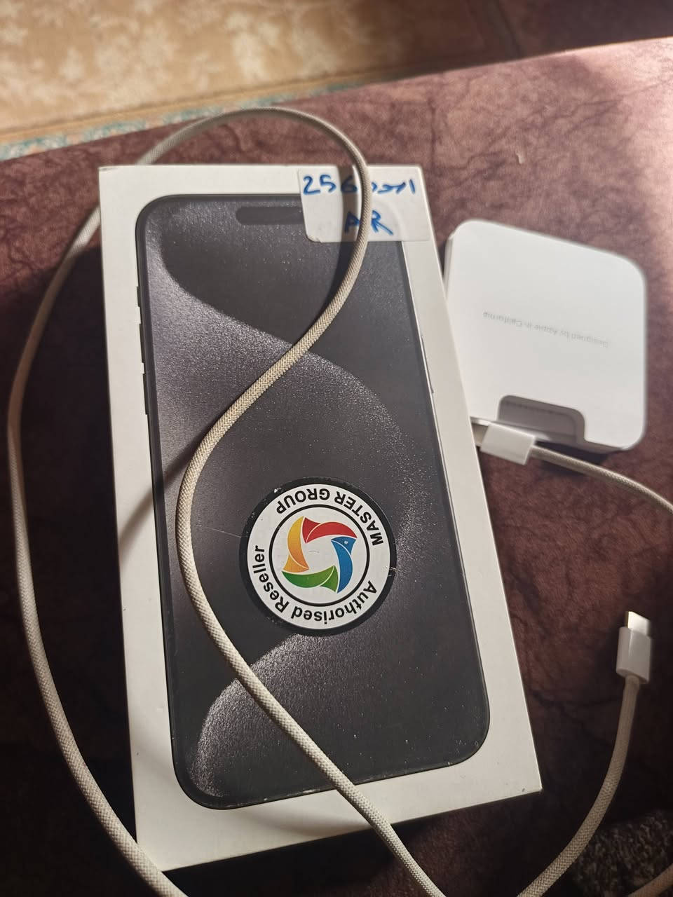 ايفون 15برو ماكس بطاريه 86 مبدل شاشه نوعيه ممتازه 3خيارات السعر 825وبي مجال ***********
