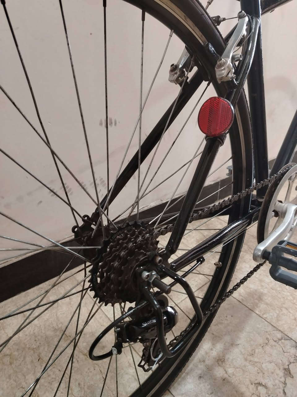 السلام عليكم
باسكال للبيع C700 اي نقص مآبي ياباني اصلي قياس 28 حجم  كبير  تايرات جدد بريكات جدد الباسكل كلش نضيف وغراضه اصليه عكرب شغال سعر ب 100 وبي مجال مكاني بغداد حي جامعه ***********
