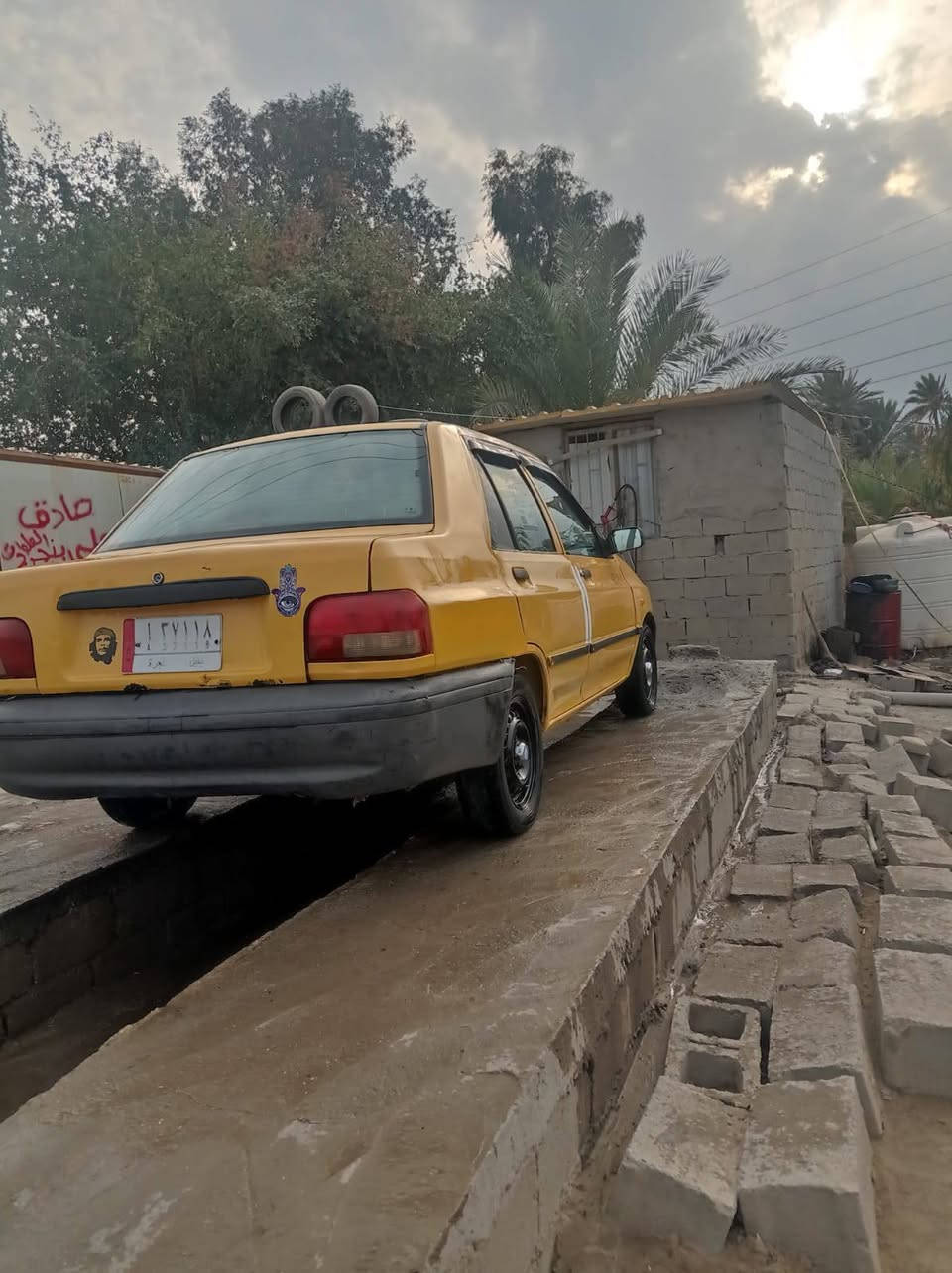 السلام عليكم سايبه موديل ١٥كير مكينه خير من الله مصفره هيئه وغرامات سيارة حلوه وجاهزه تخم تاير حداديه جاهزه مكان سيارة بابل قرب سيطرة الاثار 
السعر ٢٥وبيها مجال بسيط 
***********خاص ممتواجد اتصل وتدلل
