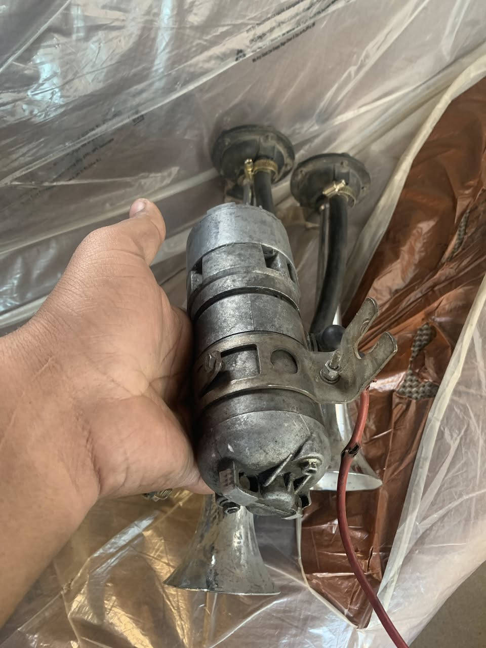 مكلف بݪ نشر مكلف بݪ نشر 
سلام عليكم هورن براد واحد فيان ايطالي4 فحمات ول ثاني محور سلف دكه وصط تحوير ستار بواقه بس واحد سوريا( 9. 12) سعر 425وبي مجال مستعجل عله بيعهن
 *********** مكاني مدينه الصدر
