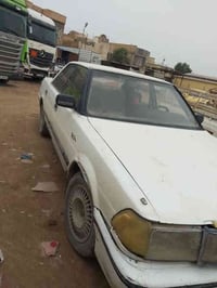 سيارة هارتوب موديل 92 مكينه بيه تنقيص قليل وكير جديد سنويه صاقصه حدادي...