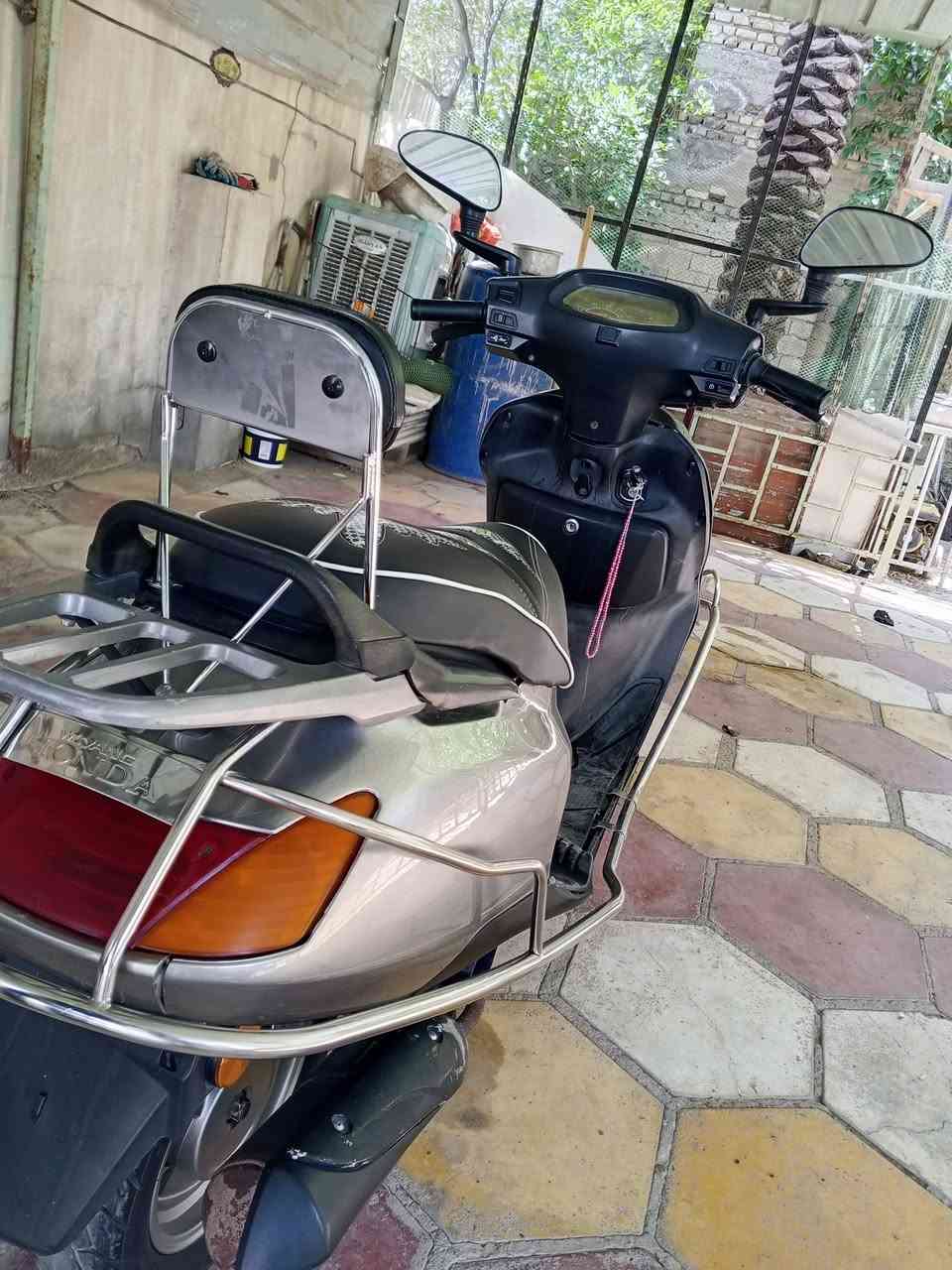 سبيسي ماليزي كفاله عامه السعر 500وبيهه مجال المكان واسط نعمانيه ***********
