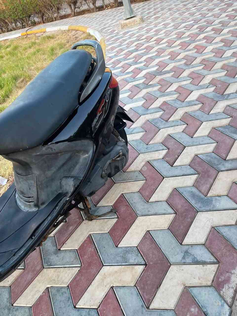فراشه ياباني رمبه ع ايدي شرط كفاله عامه اي نقص مابيه سلف هندر شاير كلوبات عدا سرعه مكينه خرررسه لا صوت لا نضوح دهن شرط بعده ناشفه تجي وشوف بعينك السعر 650 البصره التنومه الرقم 
***********
