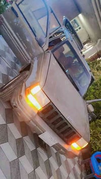 اخوان جيب موديل 96 مكينه 8 بلادي هيمي كير مكينه بشرط تخم تاير جديد اكس...