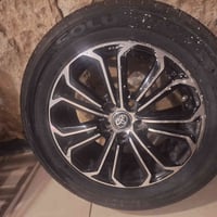 تك للبيع حجم 16 كلش نظيف هذا الابيض الي بي صبغ بنتلايت يطلع بالمي حساس...