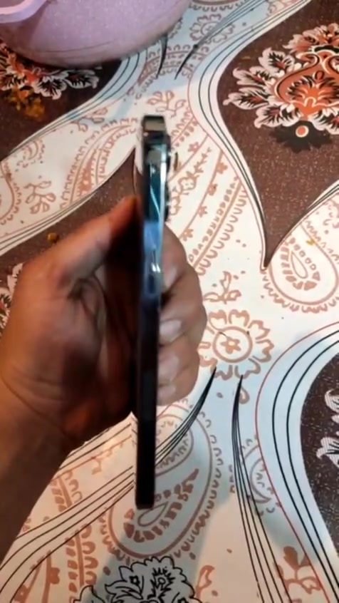 سلام عليكم
ايفون 12 بروماكس رصاصي 🤍

فيس ايدي شغال

شاشه بلادي

بطاريه بلادي 

جهاز ما مفتوح ابد ، تجي تفحص كدامك 

ذاكره 256

بطارية 95 معلاية 

تك سيم كارت

جهاز امريكي

صوت ،كامرة ، اتصال ، كلشي مكفول

فقط بي طبع قليل بالشاشه ما مأثر ع لمس ابد ولا مأثر ع شاشة 

مكاني نجف / حي الشرطة 

السعر 380 وبي مجال قليل 

رقمي 

 *********** ومتواجد ع فيس
