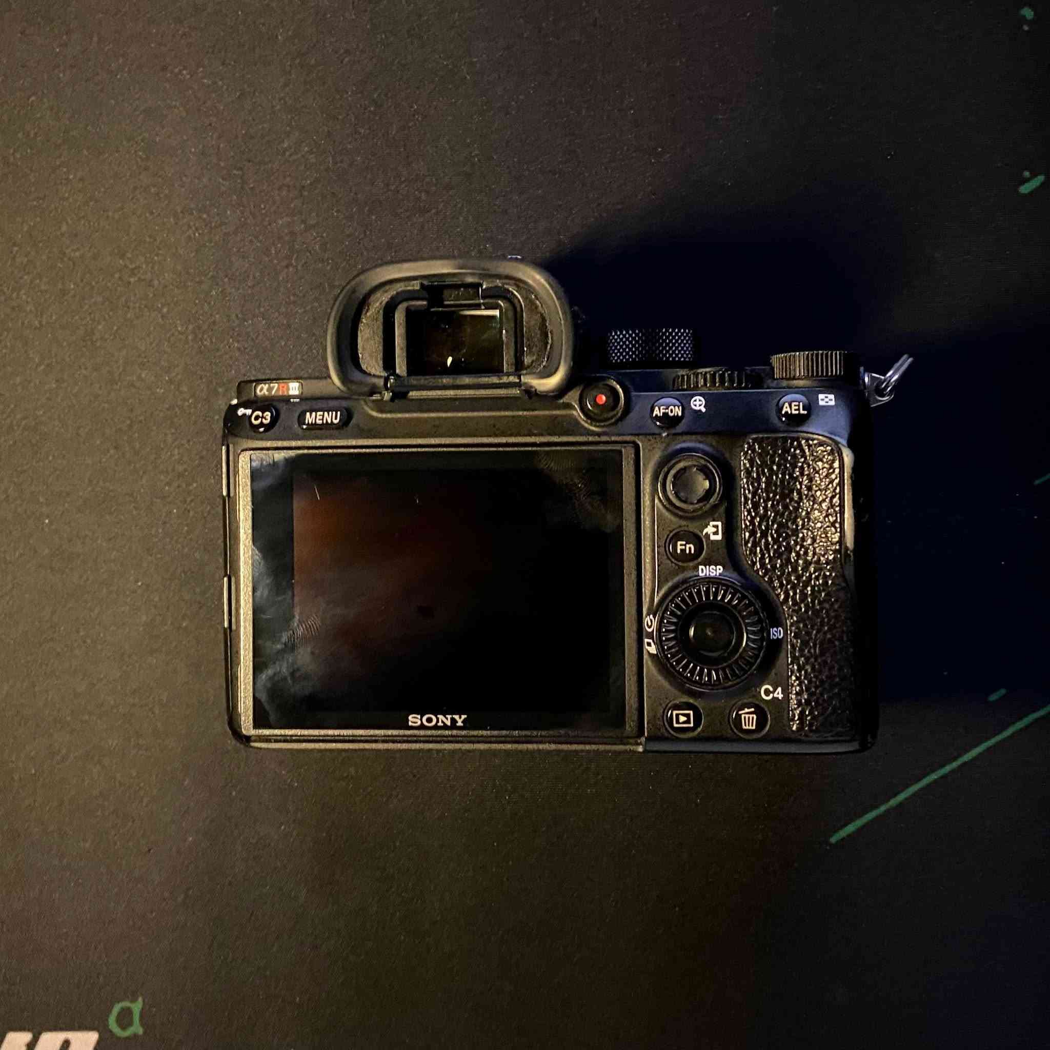 فرۆشتنی خێرا ‼️
sony a7r iii
shutter : 140K

650$


**إذا كنت صاحب هذا الإعلان وتريد حذفه لأي سبب، رجاءا أرسل رسالة إلى الدعم الفني**