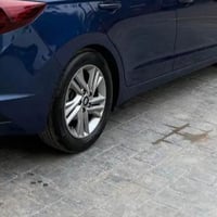 لبيع تاير ويل حجم 16بكاني الشعب  رقم الهاتف 07722960016