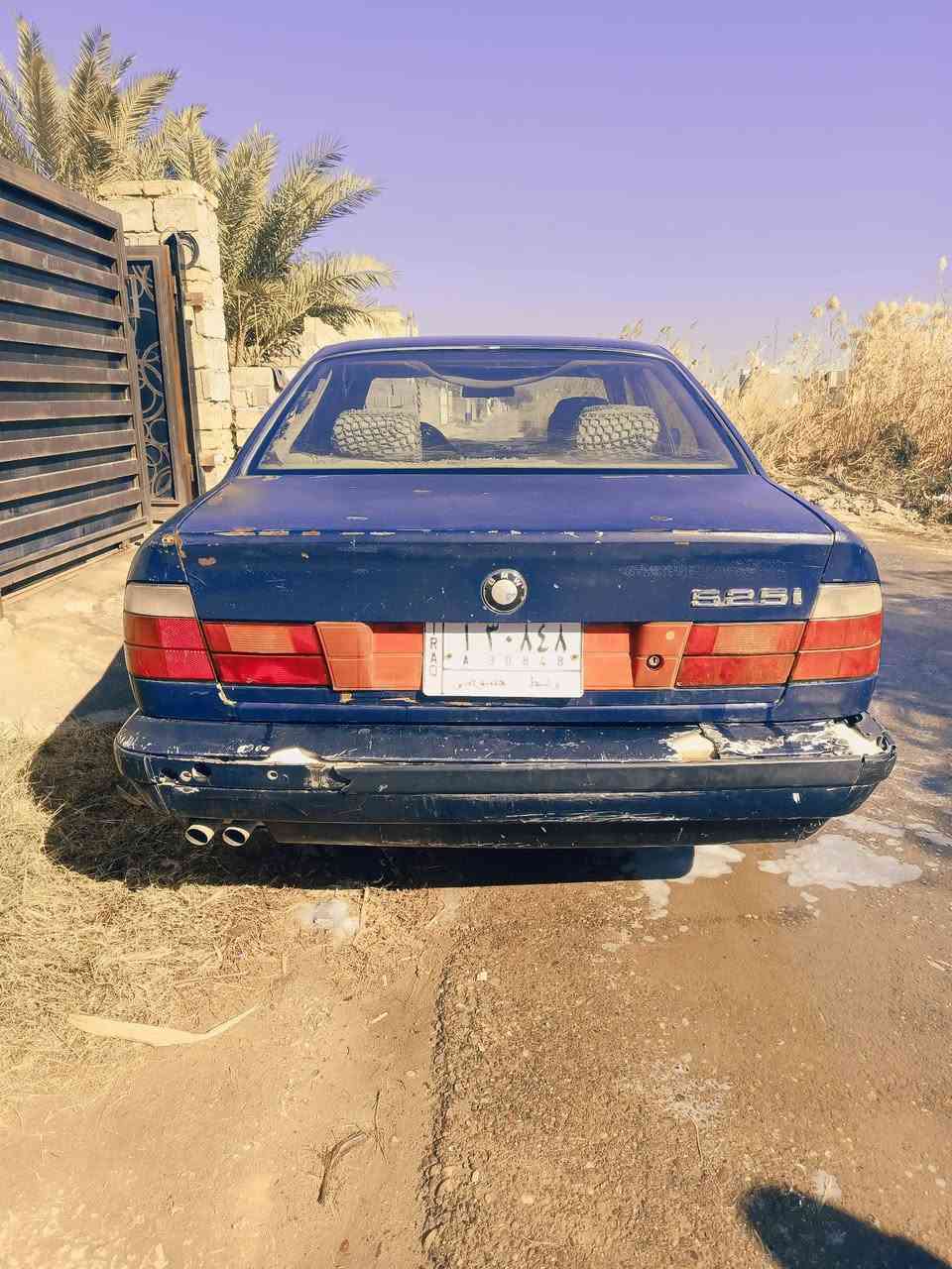 سلام عليكم بيئم 525 موديل 1991 رقم واسط تحويل مباشر سيارة كير عاطل حدادية وبور سترين مابيهن شي كهربائيات شغالة سعر 25 مكاني بغداد ***********
