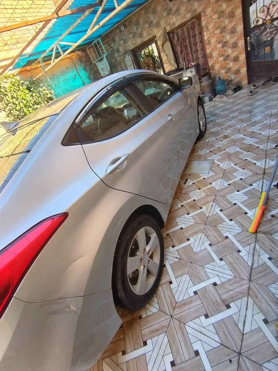 سلام عليكم النترا ٢٠١٢ خليجي محرك ١٨٠٠ خير من الله كير مكفول ترايك للبصره تبريد مواصفات تحكمات فتحه   تبريد ثلج حداديه جديده داخل جديد اني مغلف الكشنات علمو احافظ على نضافته  تحويل ثاني يوم  السياره جارده يرادله كلير غير هذا كلشي ما تحتاج مكاني حله مركز المدينه بيع او مرواس حسب القناعه ب١٠٨ وبيه مجال للطيبين ***********
