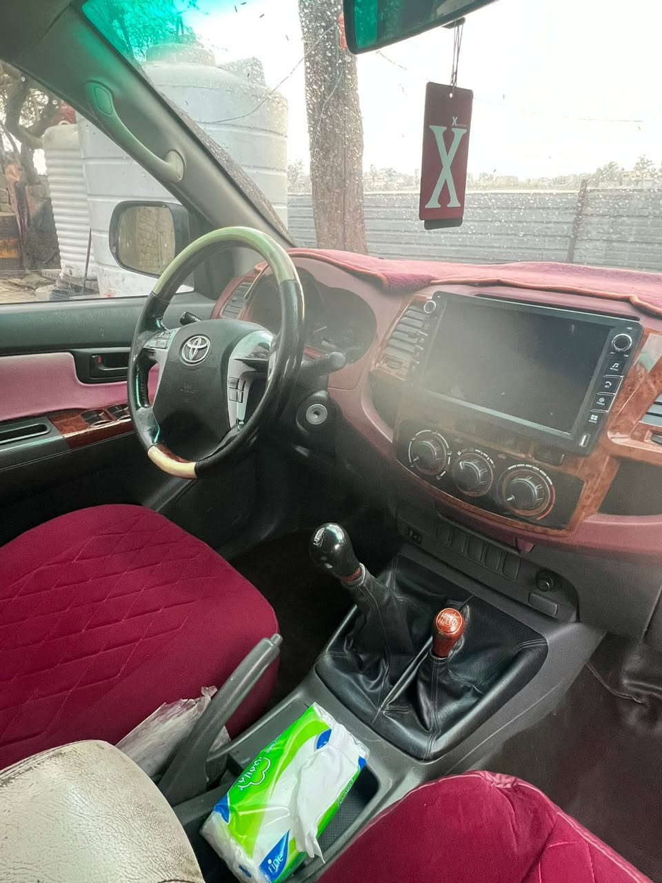 بيك أب هايلوكس فور ويل موديل 2013 مكفولة كفالة عامة مكينة مچفتة حديثآ الباقي كفالة السعر (170ورقه وبيه مجال رقم إنكليزي بصرة مشروع وطني  بأسمي العنوان البصرة الجزيرة قرب جسر خالد الاتصال فقط على هذآ الرقم ***********
