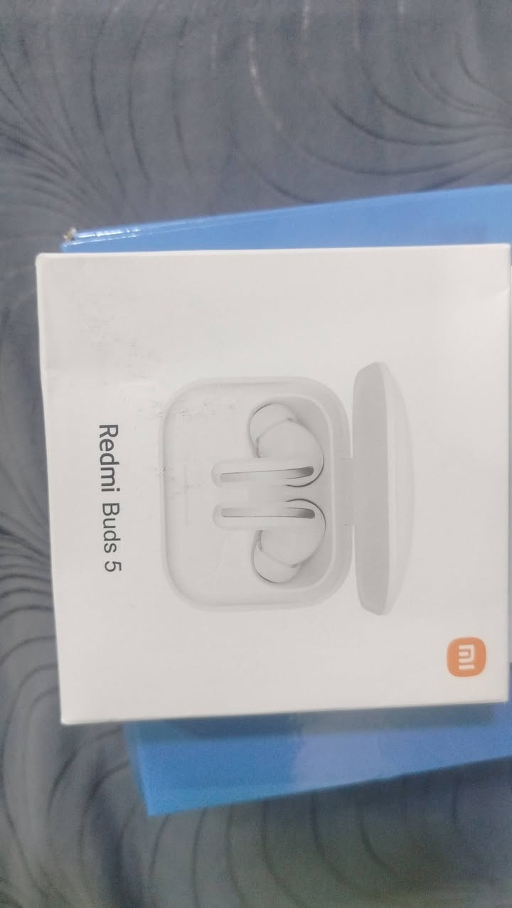 بضاعة حلوه ومرتبة وماركات كم موجود في الصوره الس يعجبك علق بتم او راسلني خاص
التوصيل موجود


**إذا كنت صاحب هذا الإعلان وتريد حذفه لأي سبب، رجاءا أرسل رسالة إلى الدعم الفني**