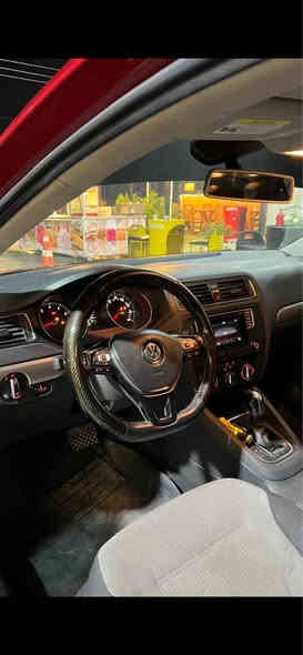 تلفون ***********
فولگس واگن جيتا ٢٠١٧
٣ قتعه ي بشته وه صبوخ  بي ارباك بجم كبس
رقم دهوك تحويل وكاله غرامات ب شرت
مواصفات گير توماتيك تحديد سرعه سوكان فوليوم داخل سبي و ره ش لايت زينون گير محرك به ردي كزوز بشه رت
محرك١٤ توربو
سعر ١١٥ ورقه مجال بسيط اكر
