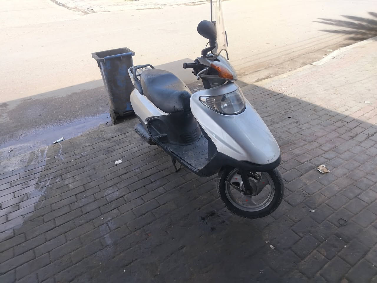 سبيسي ياباني مو صيني مجفته فقط بستم ولفات مبدل تايرات جدد نكره سلف دراجه خير من الله شوفه العين ب٥٠٠ وبيهة مجال قليل
هاذا رقمي نت ماعدي والله فقط تصال
***********
مكانه دوره ابو دشير
