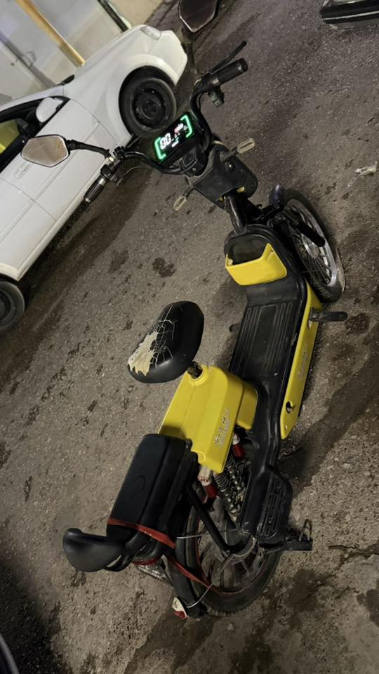 بايسكل شحن شغال كامل سعر ٣٥٠ الف تصال رقم***********
